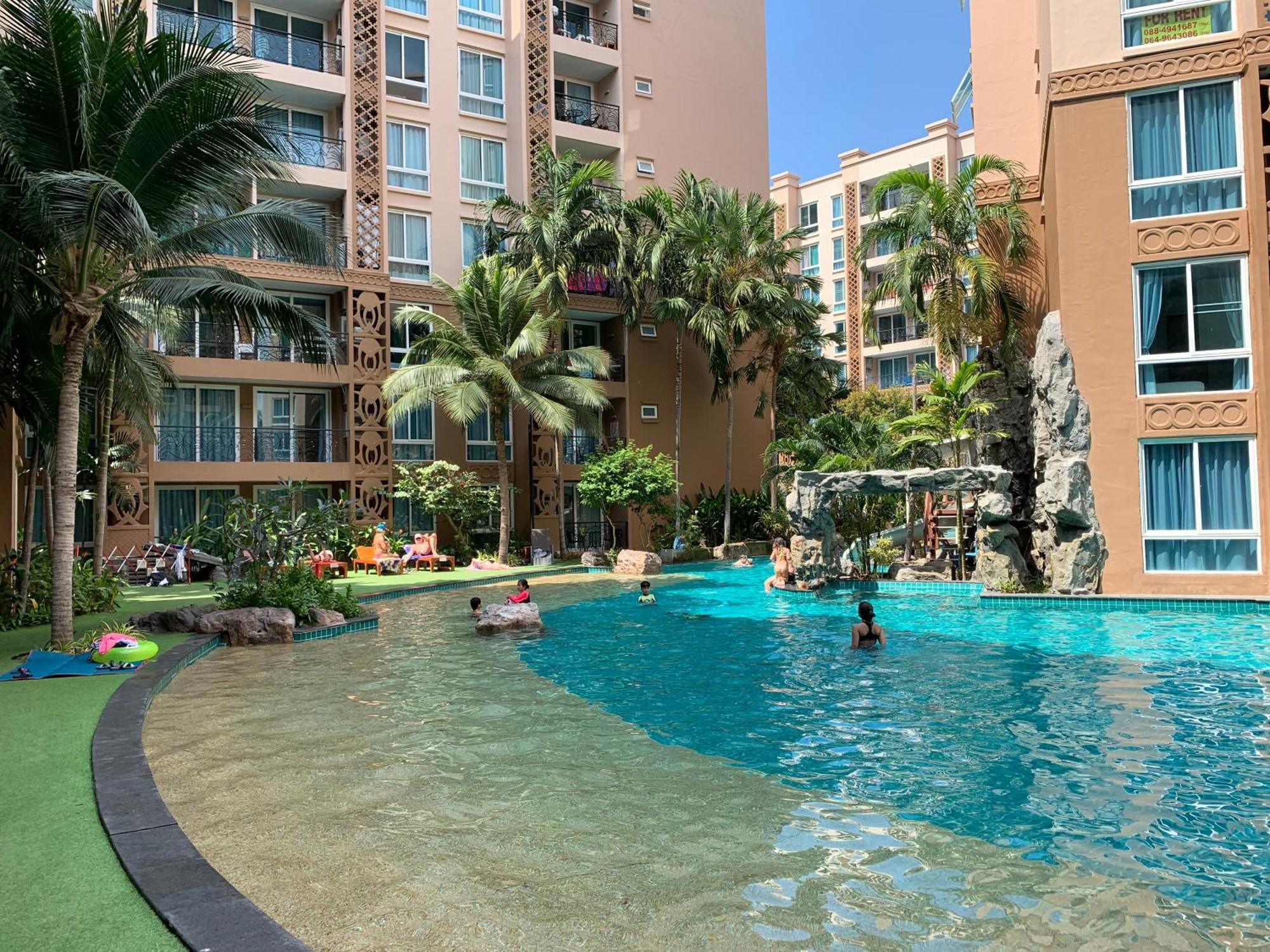 Atlantis Condo Resort Jomtien Beach Extérieur photo