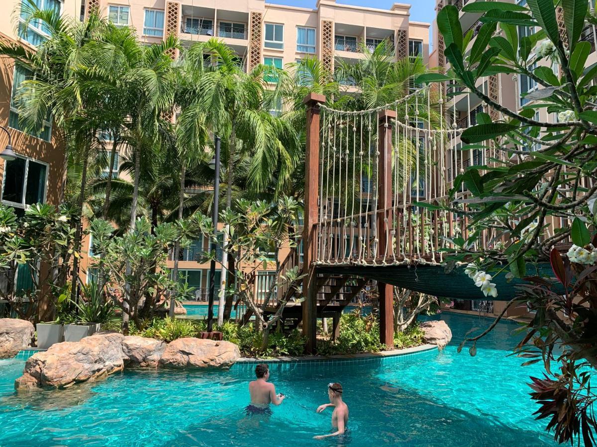 Atlantis Condo Resort Jomtien Beach Extérieur photo